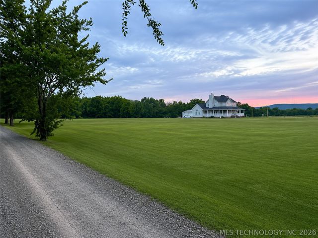 31050 W Beaver Mt Road, Stigler, OK 74462