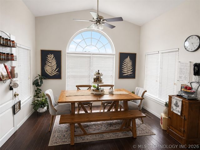 31050 W Beaver Mt Road, Stigler, OK 74462