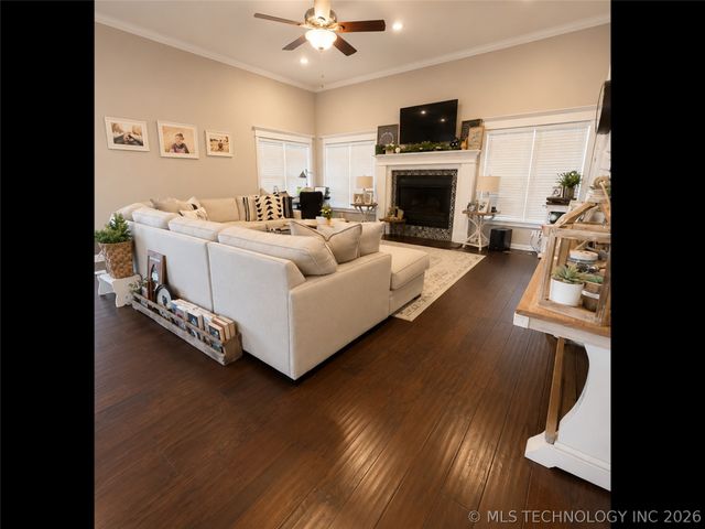 31050 W Beaver Mt Road, Stigler, OK 74462