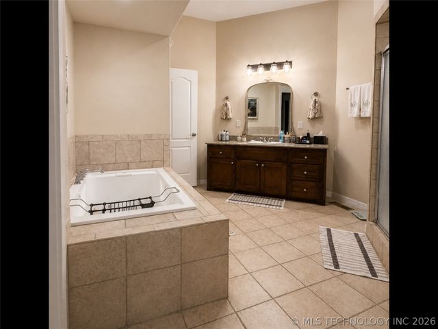 31050 W Beaver Mt Road, Stigler, OK 74462