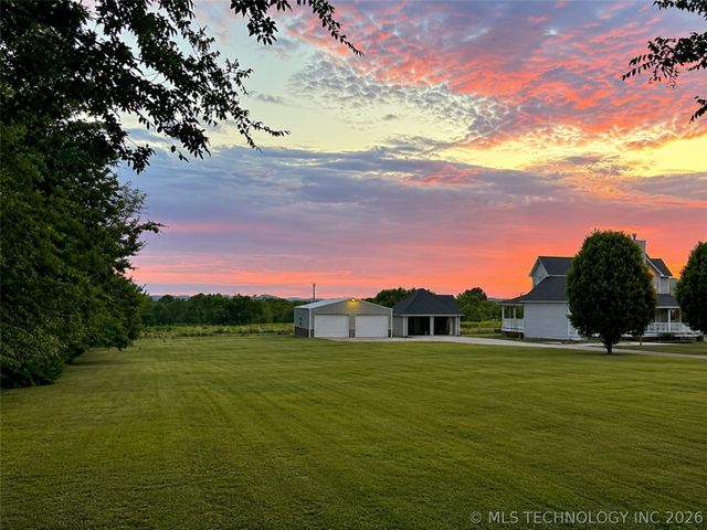31050 W Beaver Mt Road, Stigler, OK 74462