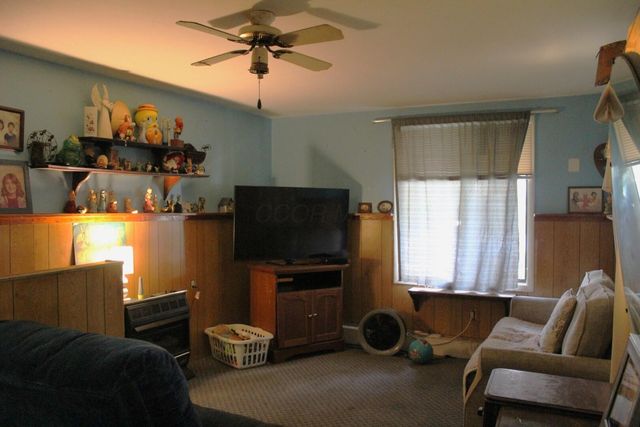 240 E Mccreight Avenue, Springfield, OH 45503