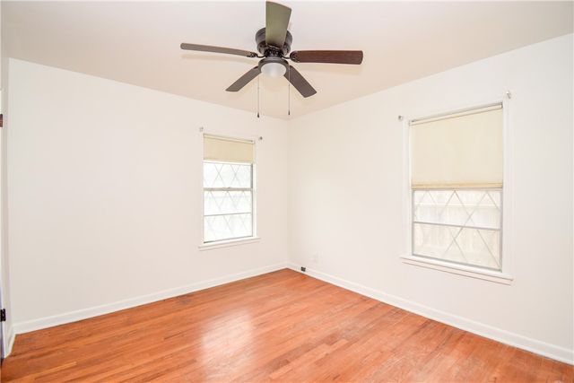914 Clare Dr, Corpus Christi, TX 78412