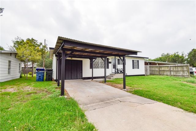 914 Clare Dr, Corpus Christi, TX 78412