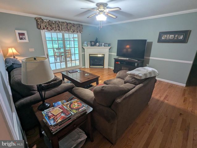 8045 SHANK HESS RD, Waynesboro, PA 17268