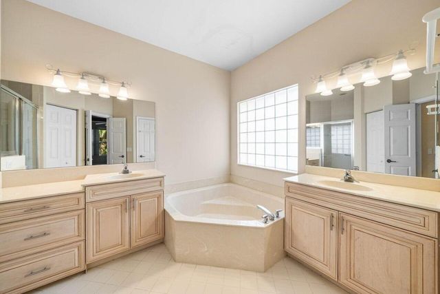 12558 Via Ravenna, Boynton Beach, FL 33436