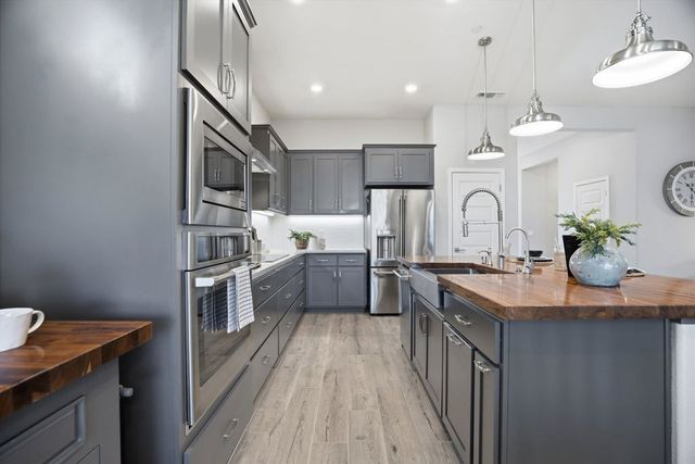 1820 Morello Dr, Brentwood, CA 94513