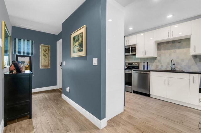 21546 Cypress Hammock Drive 40A, Boca Raton, FL 33428