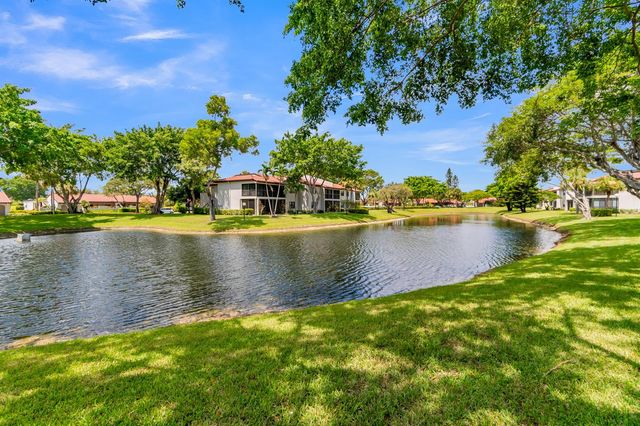 21546 Cypress Hammock Drive 40A, Boca Raton, FL 33428