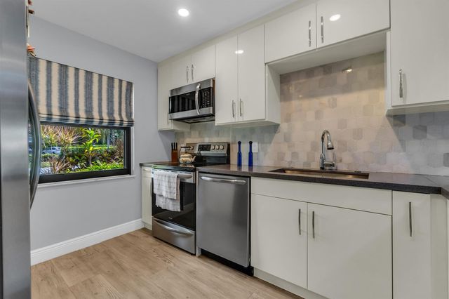 21546 Cypress Hammock Drive 40A, Boca Raton, FL 33428