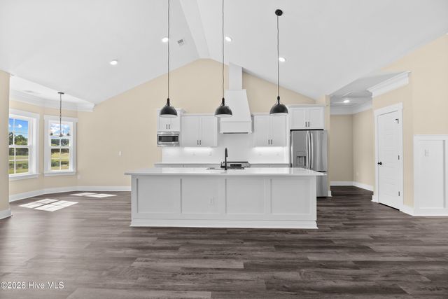 9379 Old Salem Way NW, Calabash, NC 28467