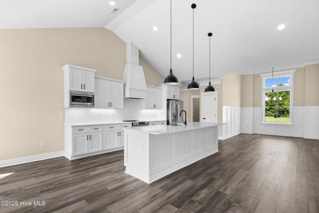 9379 Old Salem Way NW, Calabash, NC 28467