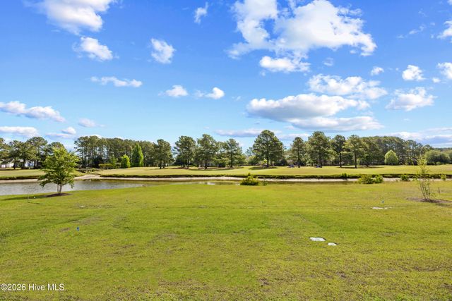9379 Old Salem Way NW, Calabash, NC 28467