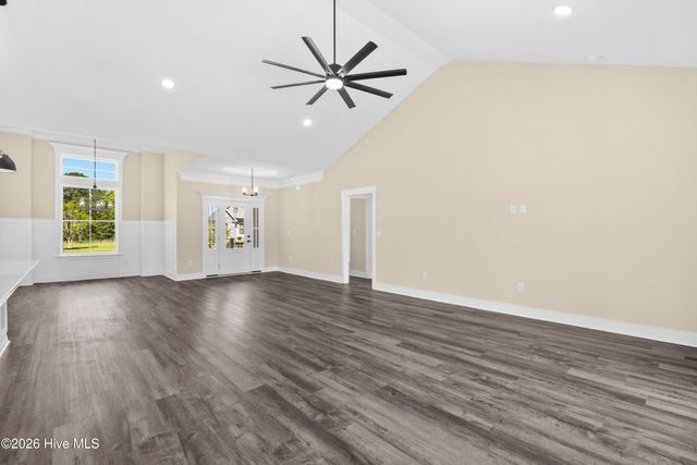 9379 Old Salem Way NW, Calabash, NC 28467
