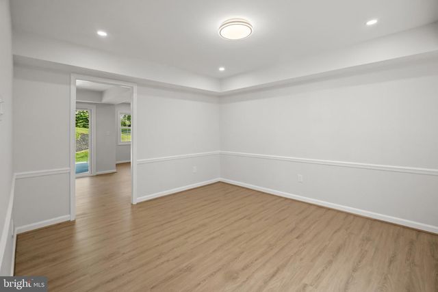 2801 VILLAGE LN, Silver Spring, MD 20906