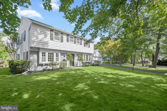 2801 VILLAGE LN, Silver Spring, MD 20906
