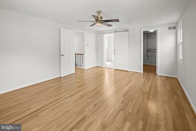 2801 VILLAGE LN, Silver Spring, MD 20906