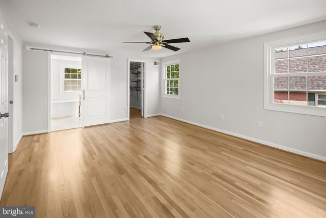 2801 VILLAGE LN, Silver Spring, MD 20906