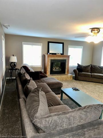 8065 S Portage Road, Jackson, MI 49201