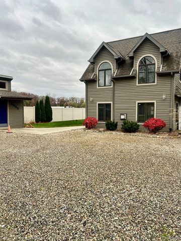 8065 S Portage Road, Jackson, MI 49201