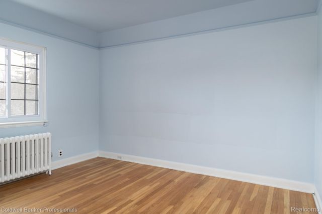 42 Cranford Lane, Grosse Pointe, MI 48230