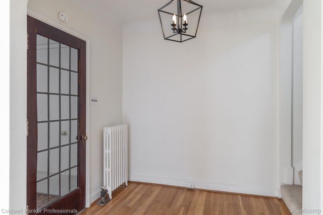 42 Cranford Lane, Grosse Pointe, MI 48230