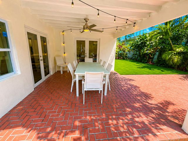 800 SE 11TH Court, Fort Lauderdale, FL 33316