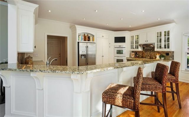 1260 Elk Ridge Cove, Alpharetta, GA 30005