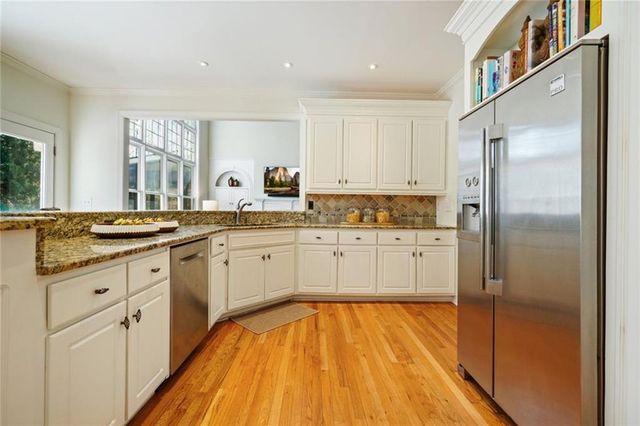 1260 Elk Ridge Cove, Alpharetta, GA 30005