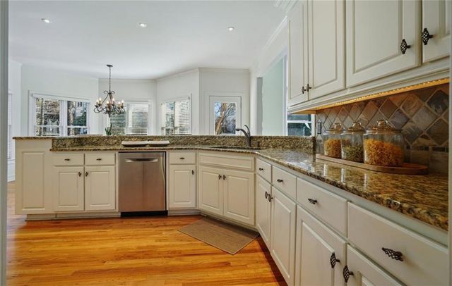 1260 Elk Ridge Cove, Alpharetta, GA 30005