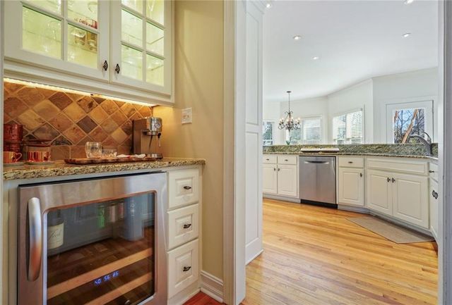 1260 Elk Ridge Cove, Alpharetta, GA 30005