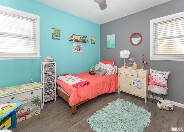 2630 35TH Avenue, Rock Island, IL 61201