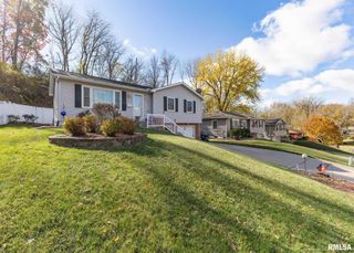 2630 35TH Avenue, Rock Island, IL 61201