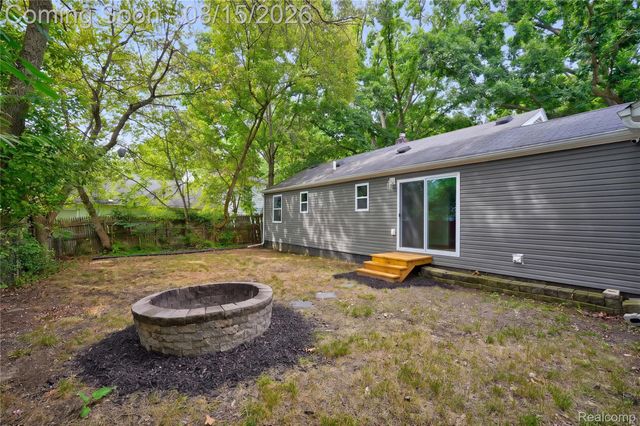4093 Dowdall Street, Genesee Charter Township, MI 48506