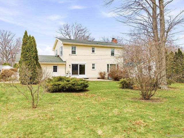 2308 Brandywine Lane, Port Huron, MI 48060