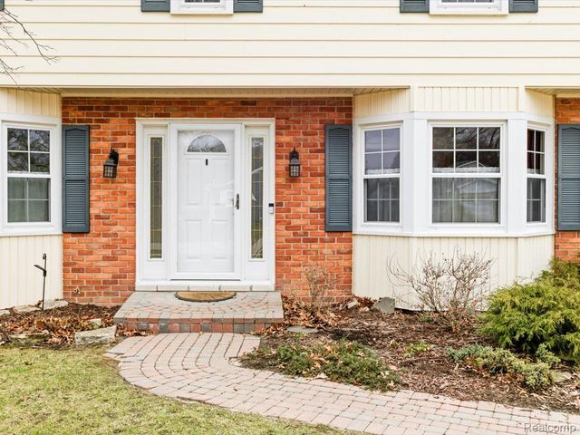 2308 Brandywine Lane, Port Huron, MI 48060