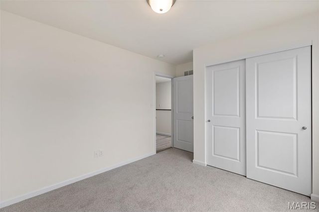 12224 Louiselle Park Drive, Maryland Heights, MO 63043
