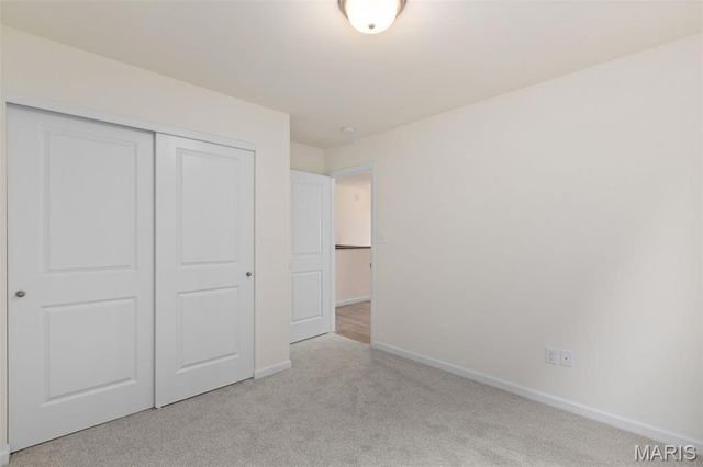 12224 Louiselle Park Drive, Maryland Heights, MO 63043