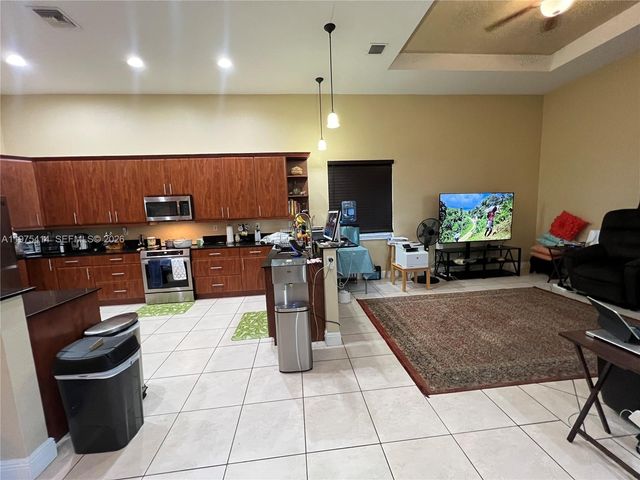 29641 SW 165th Ct, Homestead, FL 33033