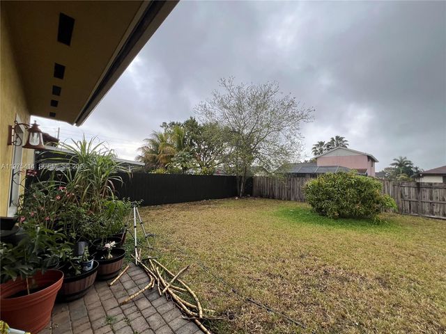 29641 SW 165th Ct, Homestead, FL 33033