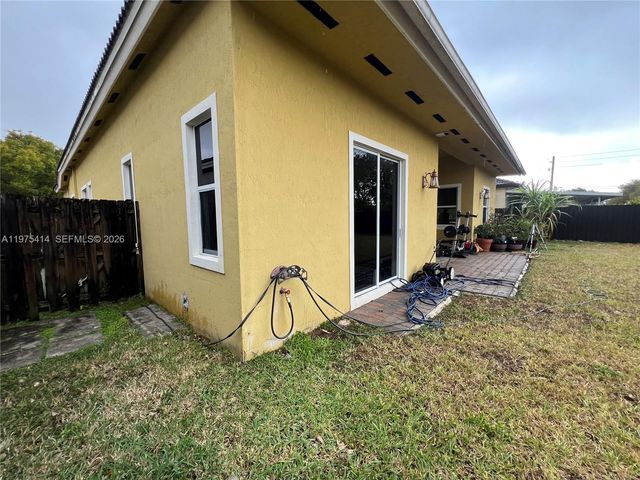 29641 SW 165th Ct, Homestead, FL 33033