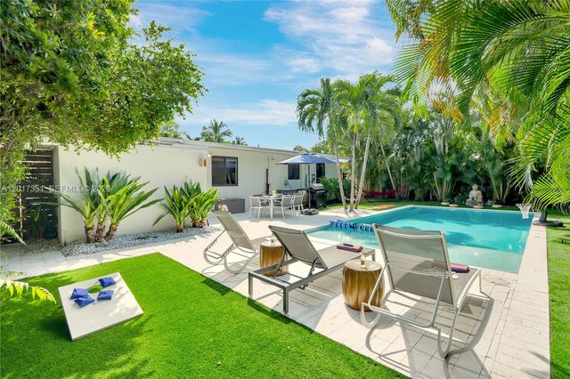 1737 NE 7th Ter, Fort Lauderdale, FL 33305