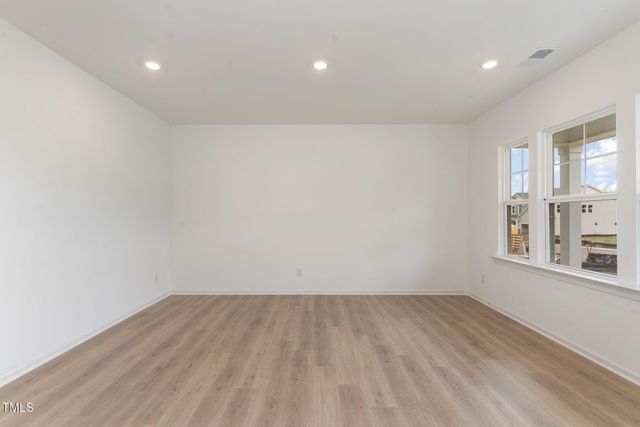 611 Contento Court, Sanford, NC 27330