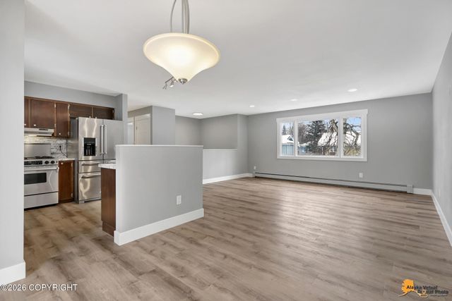 3006 Ambergate Drive, Anchorage, AK 99504