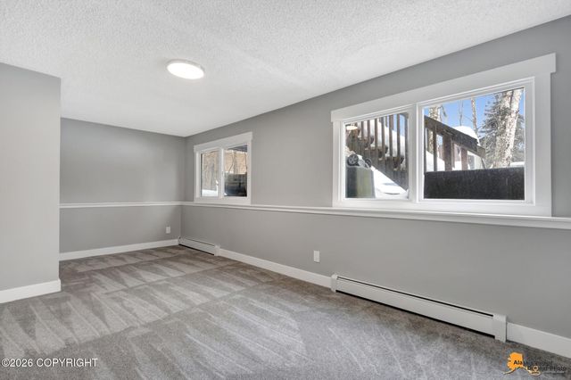 3006 Ambergate Drive, Anchorage, AK 99504