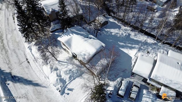 3006 Ambergate Drive, Anchorage, AK 99504