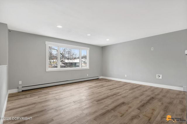 3006 Ambergate Drive, Anchorage, AK 99504