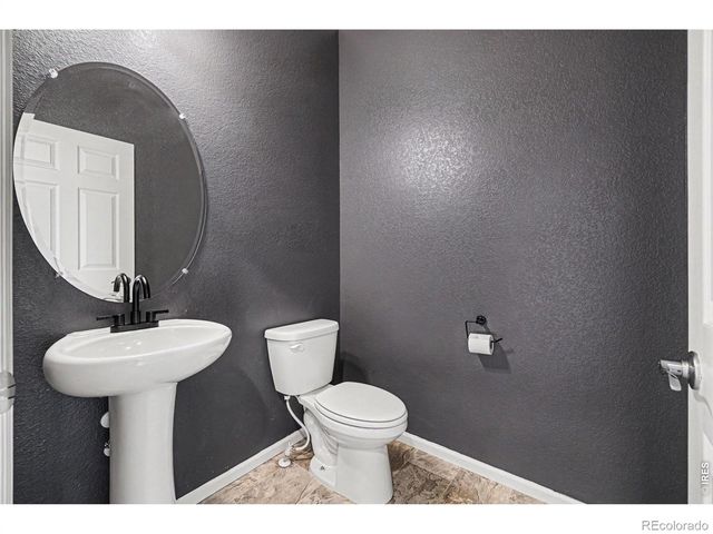 1378 Sun River Road, Berthoud, CO 80513