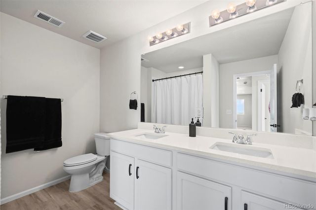 9166 Uravan Court, Commerce City, CO 80022