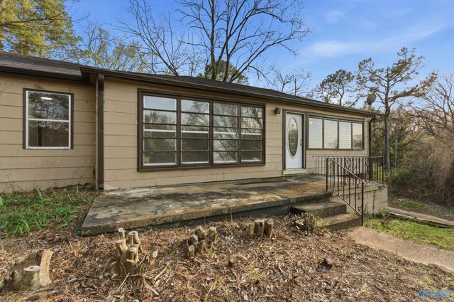 803 Cypress Mill Road, Florence, AL 35630